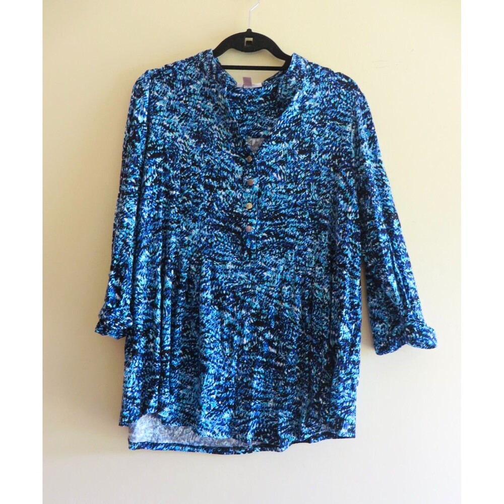 Roz&Ali Blue/Black Abstract Knit Tunic Blouse, V-Neck, Button Front 1X